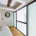 Design & Duplex At National Museum Daire *