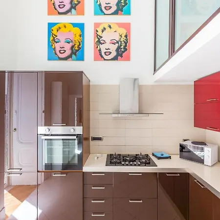 Apartment Design & Duplex At National Museum