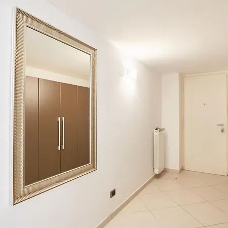 Design & Duplex At National Museum * Naples