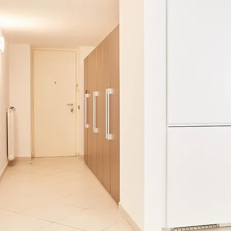Apartment Design & Duplex At National Museum