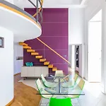 Design & Duplex At National Museum דירה *