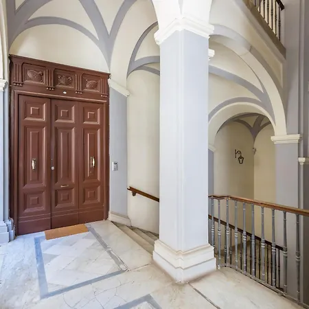 Lejlighed Design & Duplex At National Museum