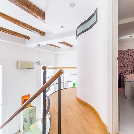 Design & Duplex At National Museum Lejlighed *