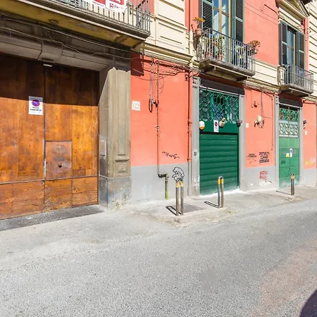 Design & Duplex At National Museum * Naples